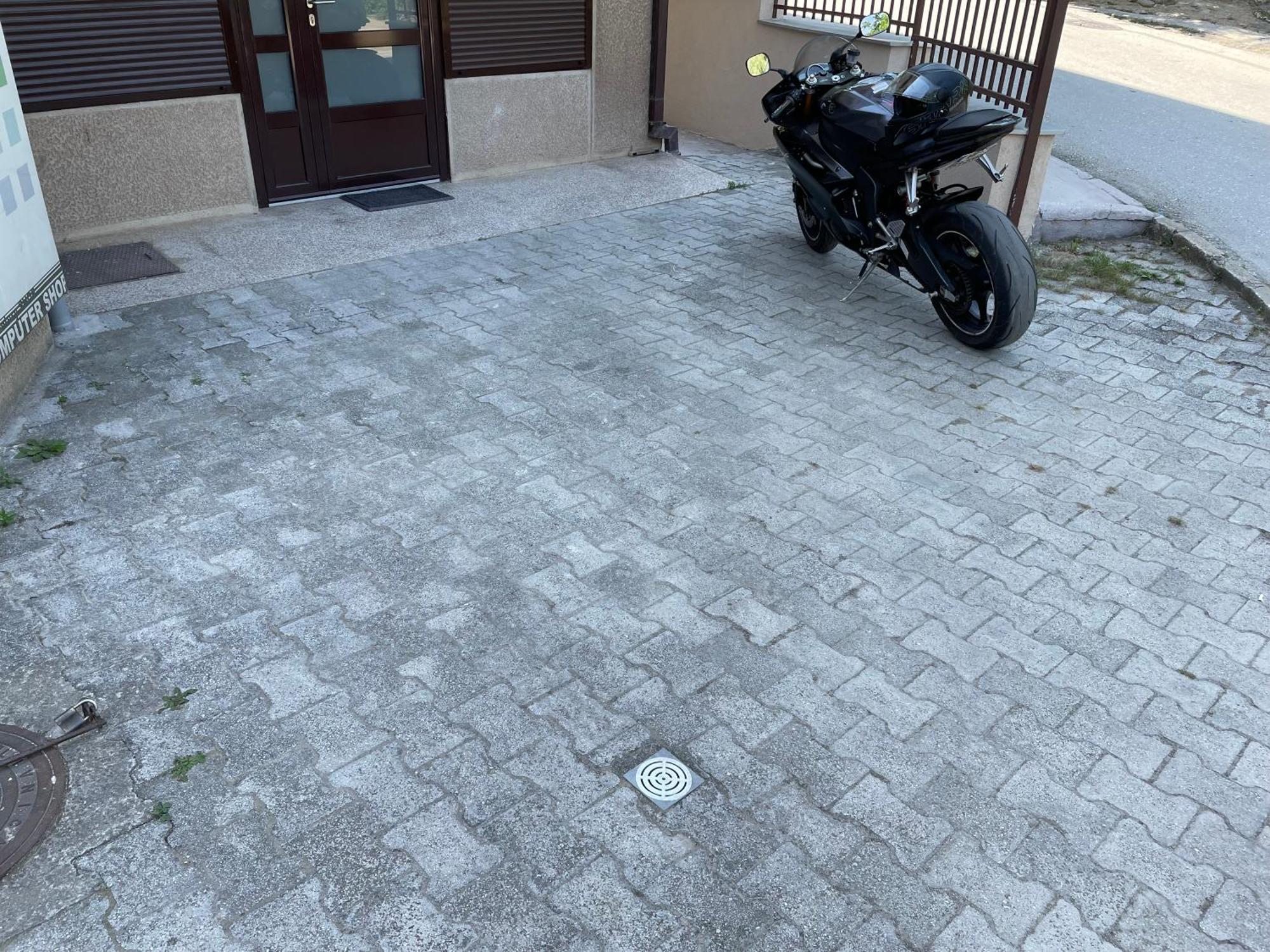 Bora Apartmani - Free Parking - City Center Враня Екстериор снимка